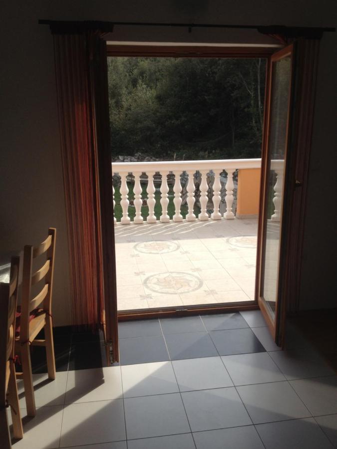 Apartman Sternak Kraj  ภายนอก รูปภาพ
