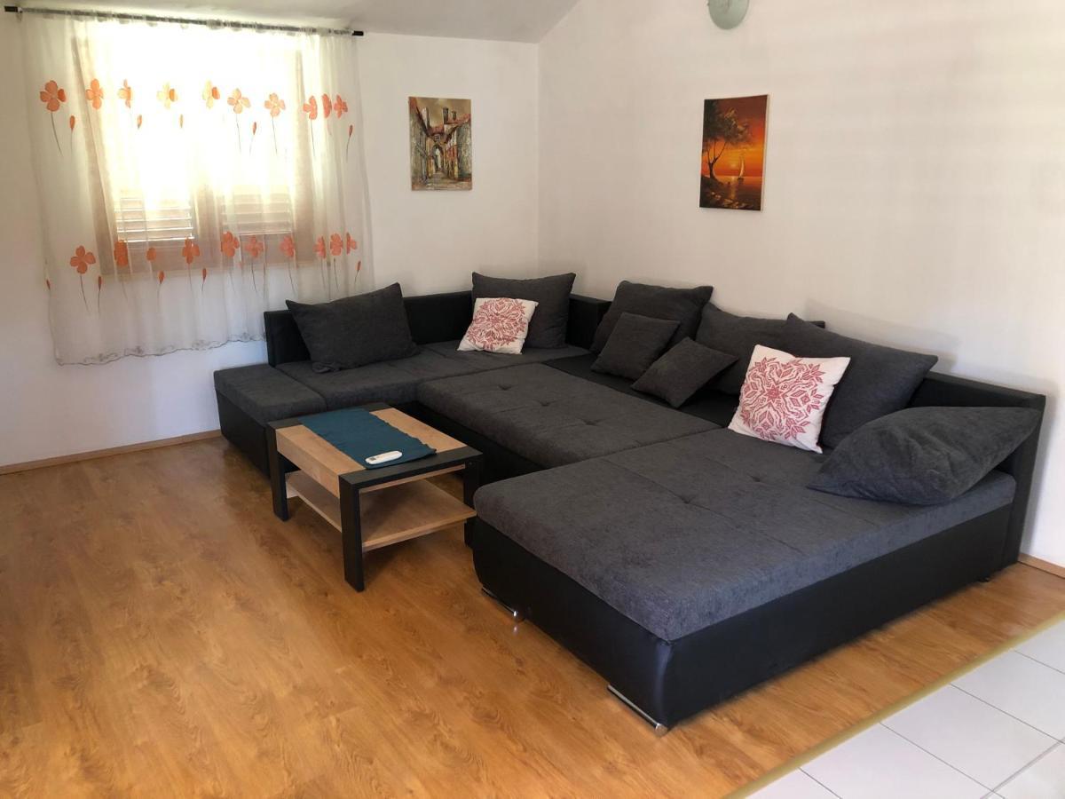 Apartman Sternak Kraj  ภายนอก รูปภาพ